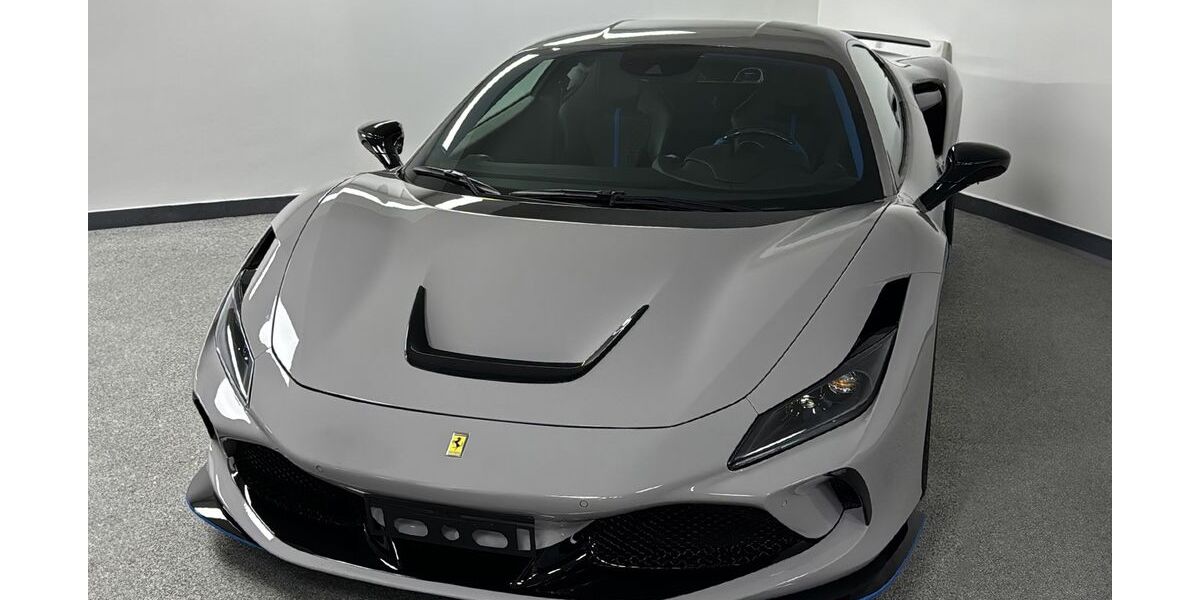 Ferrari F8 20.379 km 369.990 &euro; Waiblingen 71332