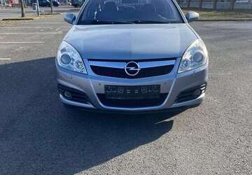 Opel Vectra 210.000 km 2.499 &euro; Berlin 12043