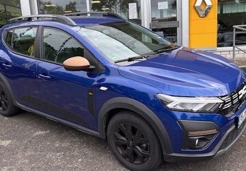 Dacia Sandero 16.000 km 16.290 &euro; Paderborn 33104