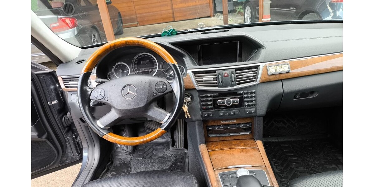 Mercedes-Benz E250 248.200 km 11.499 &euro; Neu-Ulm 89210