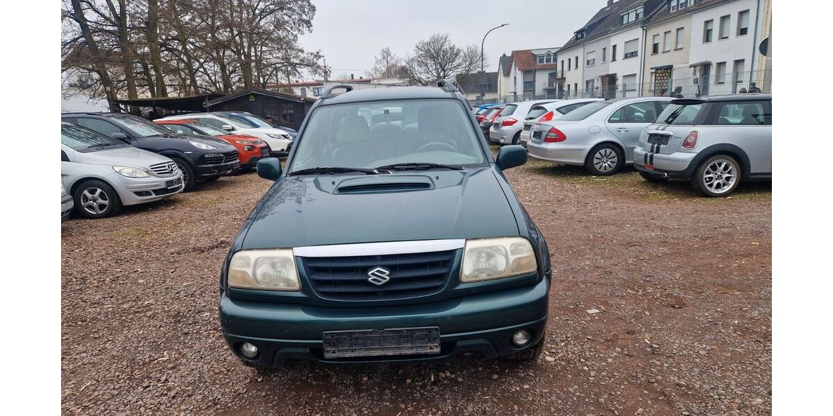 Suzuki Grand Vitara 282.000 km 2.899 &euro; Saarlouis 66740