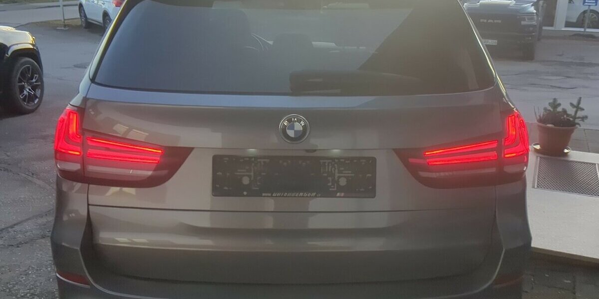 BMW X5 xDrive 30 d *M-Paket, shadow* 114.000 km 32.880 &euro; Bad Tölz 83646