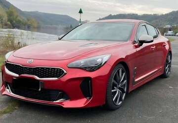 Kia Stinger 121.000 km 24.600 &euro; Kleinostheim 63801
