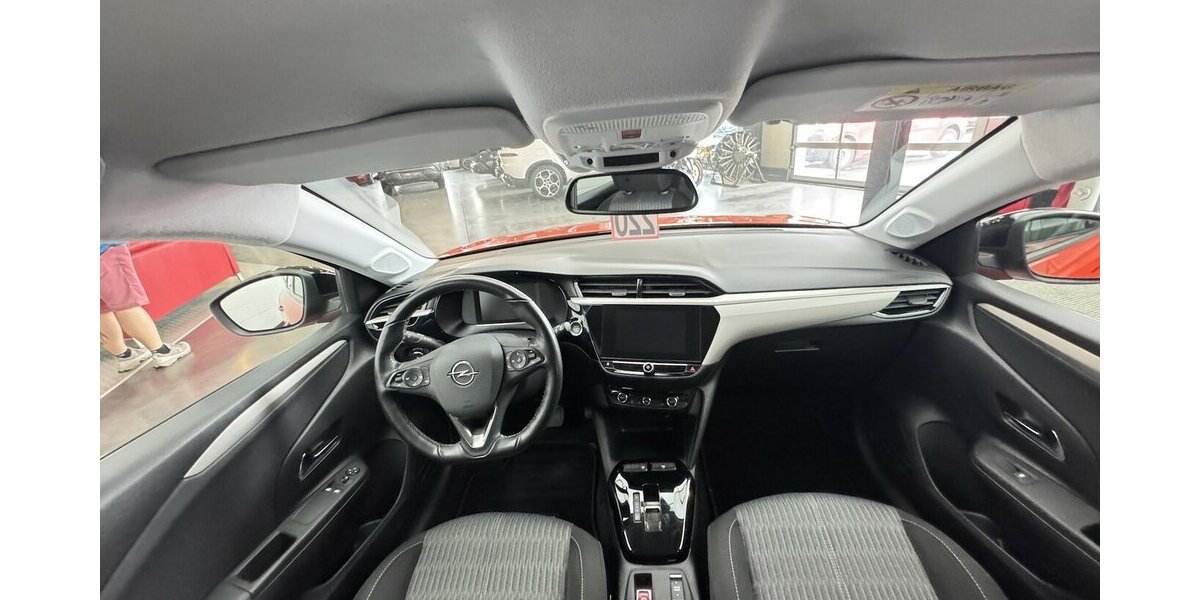 Opel Corsa e 50 kWh Edition 1. Hand PDC CAM LED 38.100 km 16.480 &euro; Lich 35423