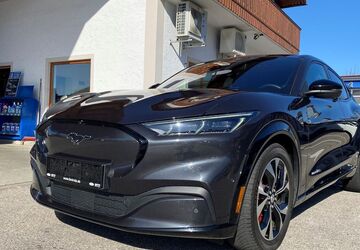 Ford Mustang Mach-E 42.900 km 35.990 &euro; Faistenhaar 85649