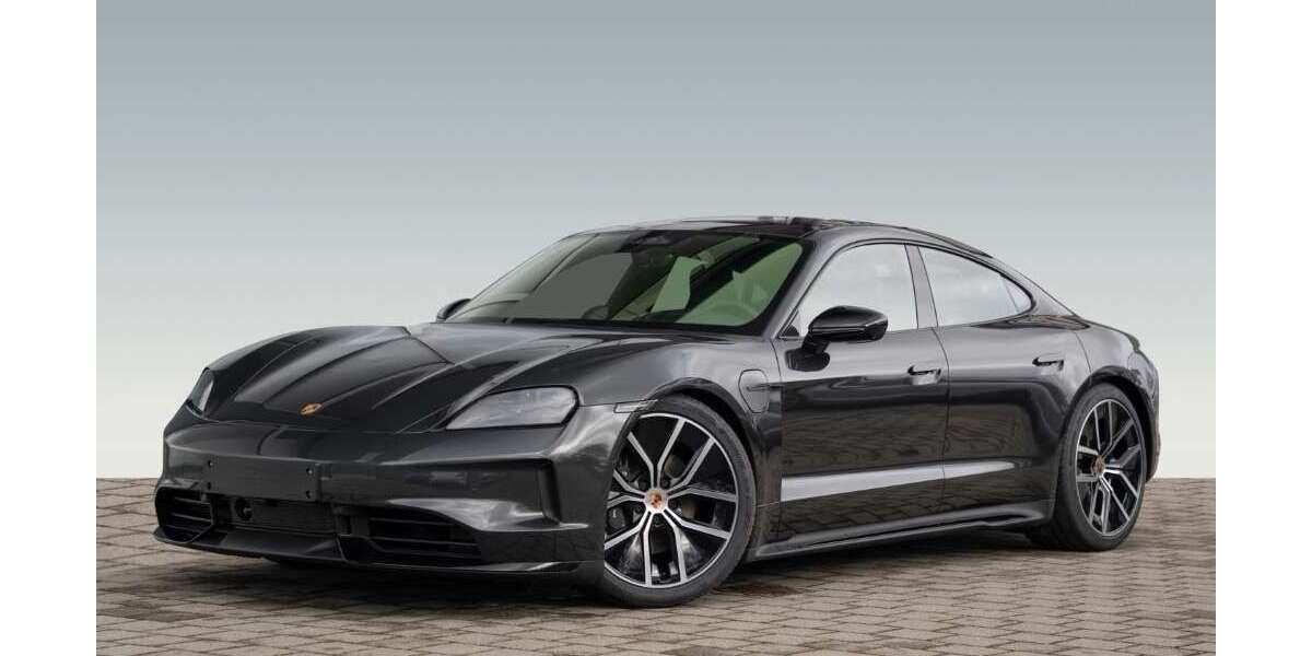 Porsche Taycan 7.900 km 121.300 &euro; Reutlingen 72770