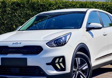 Kia Niro 20.000 km 21.420 &euro; Bad Lippspringe 33175
