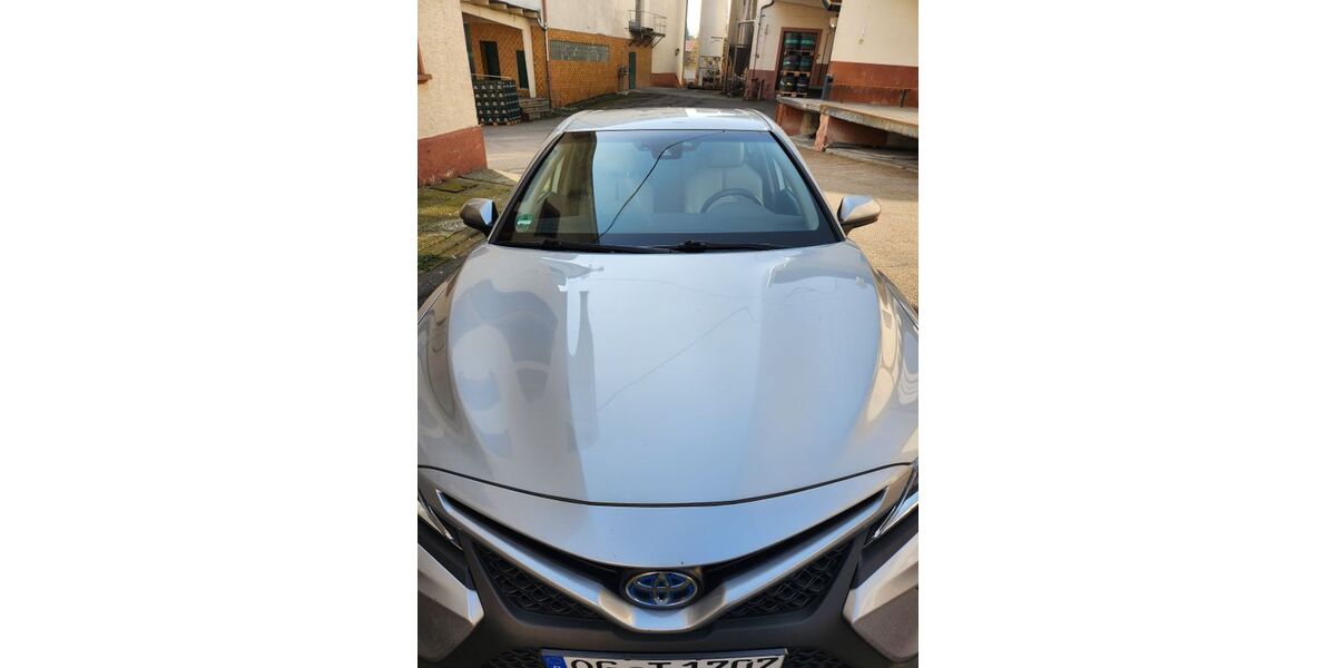 Toyota Camry 127.000 km 21.000 &euro; Renchen 77871