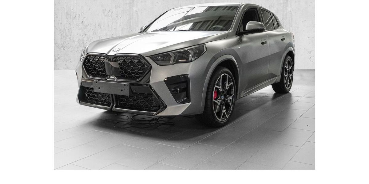 BMW X2 5.900 km 52.100 &euro; Hilden 40721