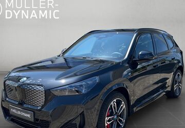 BMW iX1 6.000 km 58.910 &euro; Losheim am See 66679