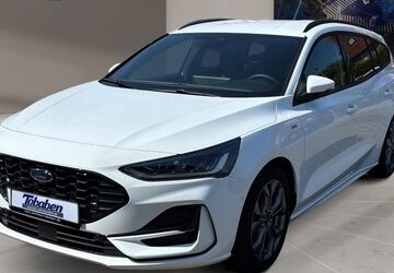 Ford Focus 2.912 km 26.775 &euro; Stade 21680