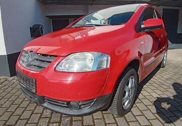 VW Fox 215.663 km 750 &euro; Ehringshausen 35630
