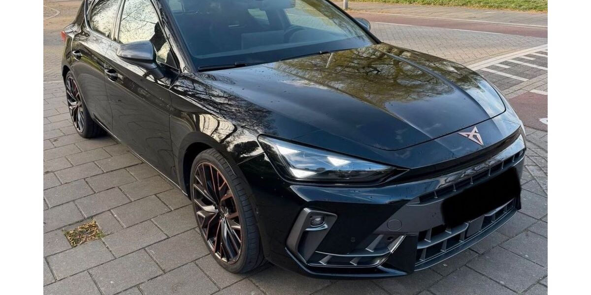 Cupra Leon 35.000 km 30.000 &euro; Viersen 41747