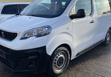 Peugeot Expert 244.327 km 11.990 &euro; Berlin 12347