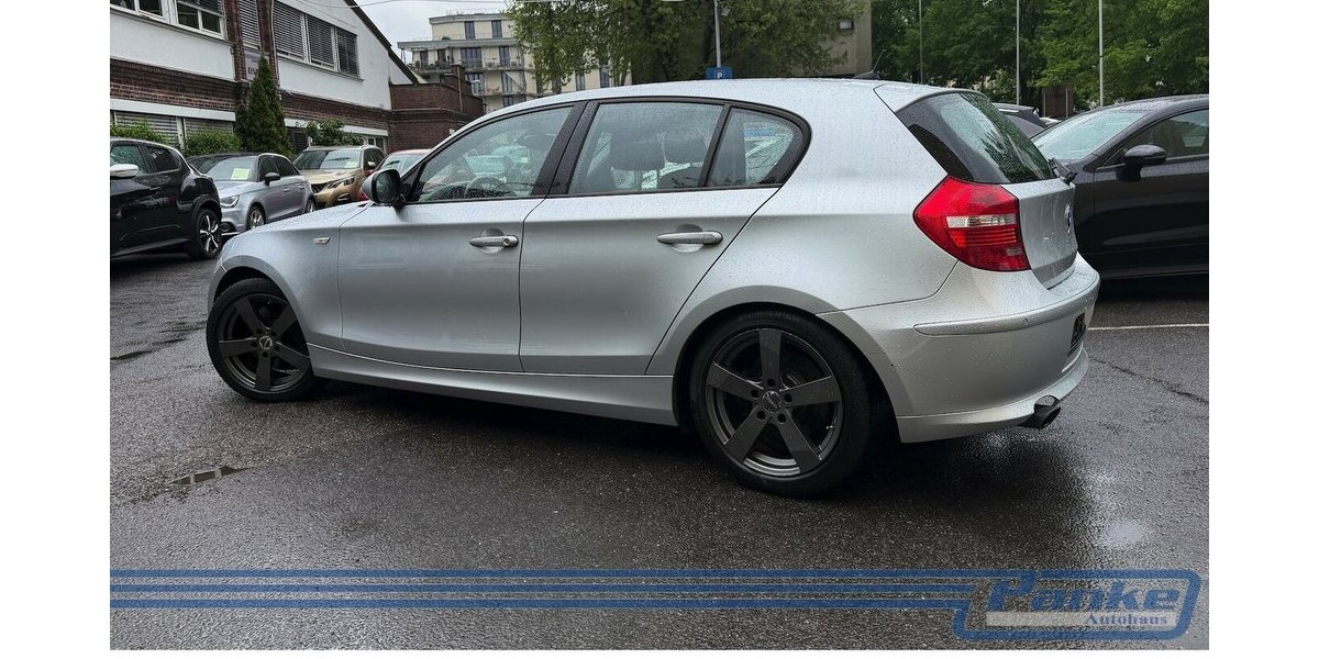 BMW 123d Aut.*Xenon*PDC*AUX*SHZ*Schiebedach*SRA* 200.000 km 6.490 &euro; Berlin 13187