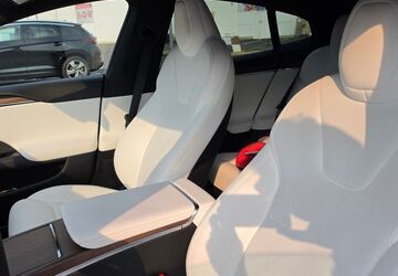 Tesla Model S 40.000 km 65.000 &euro; Köln 50670