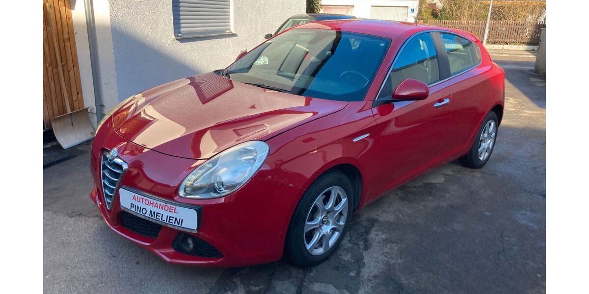 Alfa Romeo Giulietta 155.290 km 3.399 &euro; München 81739