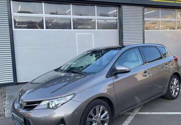 Toyota Auris 135.000 km 10.100 &euro; Friedrichsdorf 61381