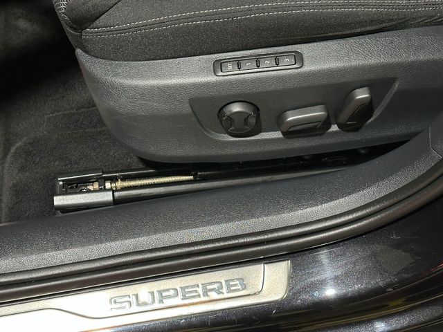 BMW i3 (60 Ah) mit Range Extender Navi*19Zoll* 169.458 km 9.980 &euro; Gebesee 99189