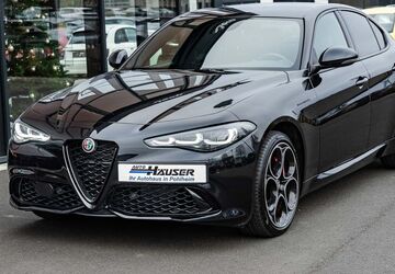 Alfa Romeo Giulia 17.400 km 38.985 &euro; Pohlheim 35415