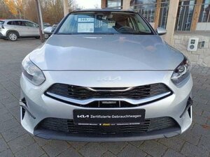 Kia Ceed SW / ceed SW CEED SW 1.5T 140 DCT7 VIS KOMF+ 16.822 km 22.990 &euro; Höhenkirchen-Siegertsbrun 85635