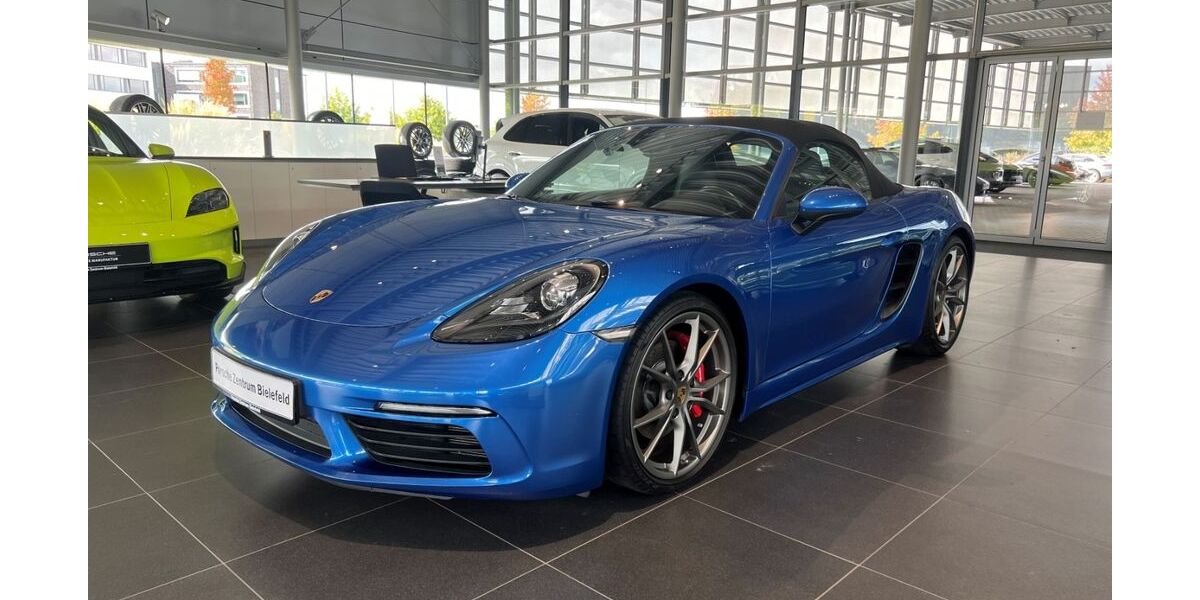 Porsche Boxster 30.379 km 68.800 &euro; Bielefeld 33719