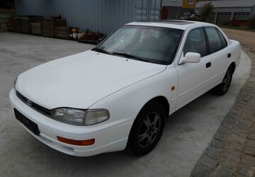 Toyota Camry 202.334 km 5.990 &euro; Eggenfelden 84307