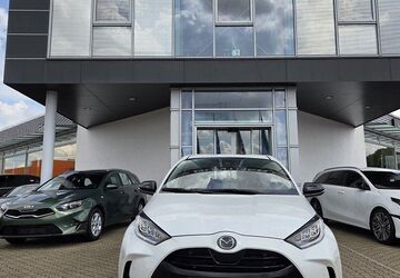 Mazda 2 Hybrid 15.970 km 19.990 &euro; Ammern/Mühlhausen 99996