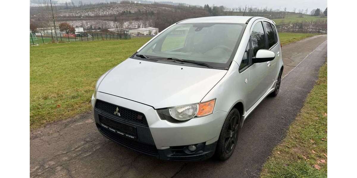 Mitsubishi Colt 182.000 km 3.900 &euro; Kirchhundem 57399