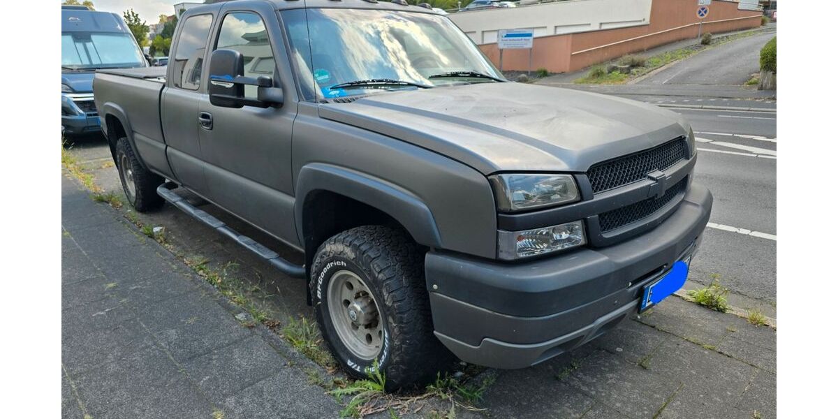 Chevrolet Silverado 180.000 km 18.200 &euro; Bonn 53177