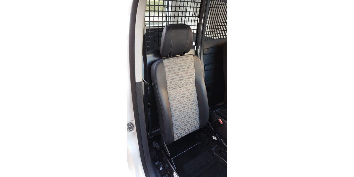 VW Caddy 74.500 km 11.900 &euro; Tuttlingen 78532