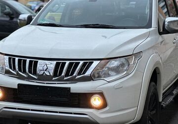 Mitsubishi L200 167.000 km 17.800 &euro; Berlin 12359