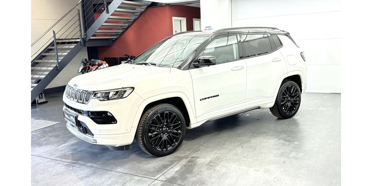 Jeep Compass S Plug-IN Hybrid 4WD 1.Hand Panoramadach 22.600 km 26.790 &euro; Lich 35423