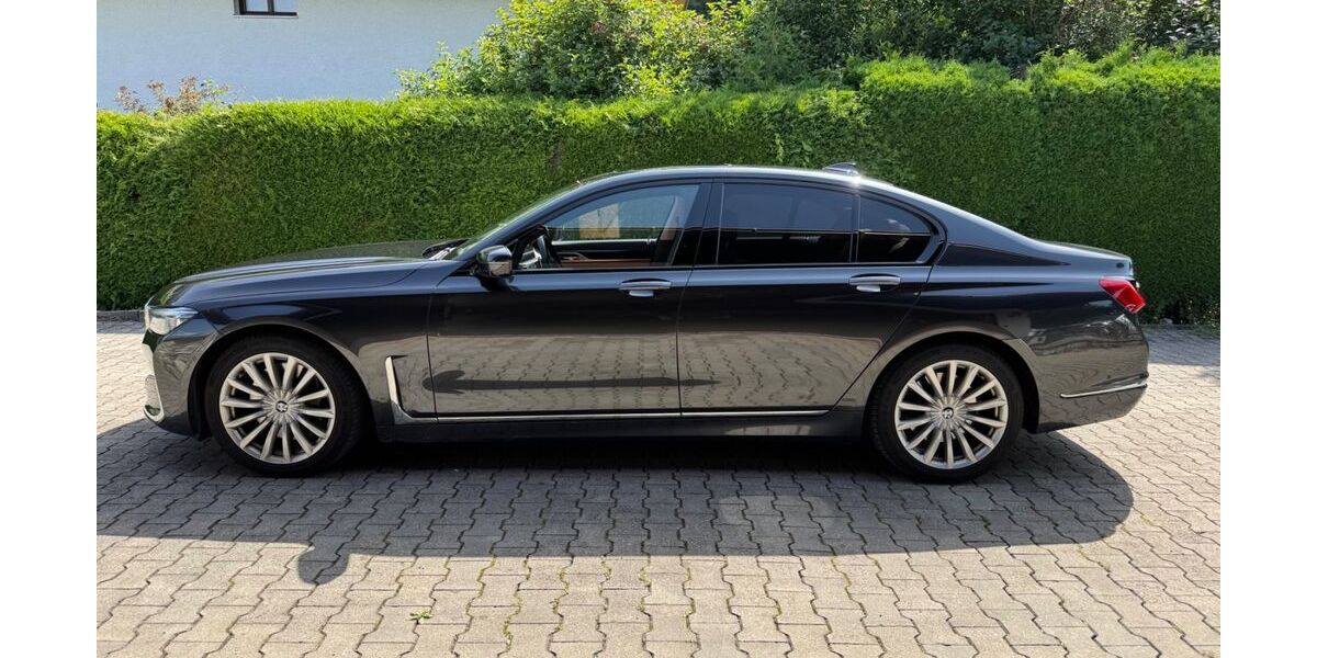 BMW 750 112.913 km 52.000 &euro; Oberstdorf 87561