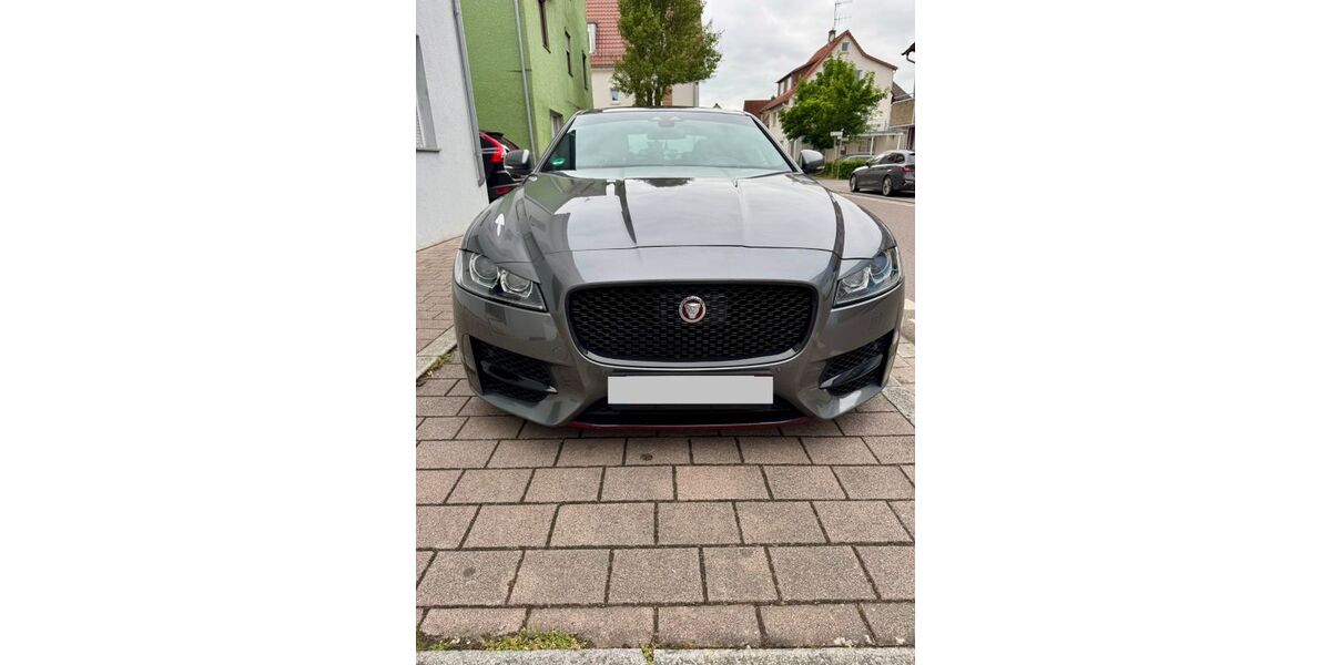 Jaguar XF 157.000 km 15.400 &euro; Kornwestheim 70806
