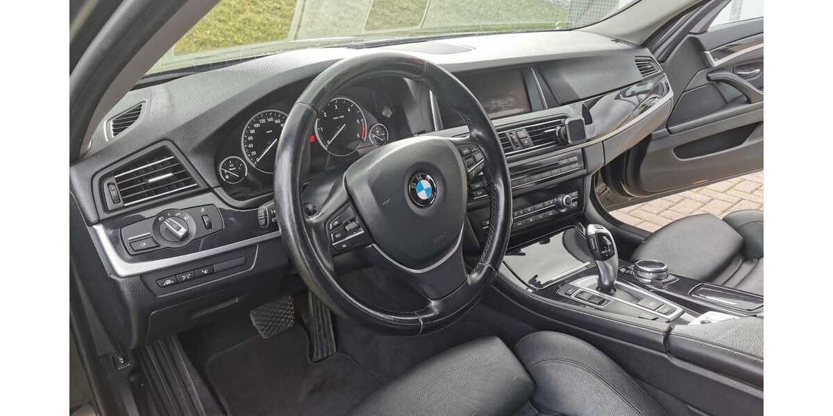 BMW 525 280.000 km 12.500 &euro; Bodenwerder 37619