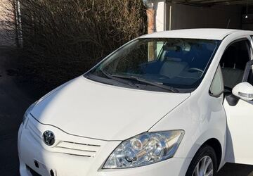Toyota Auris 140.000 km 4.750 &euro; Heiligenhaus 42579