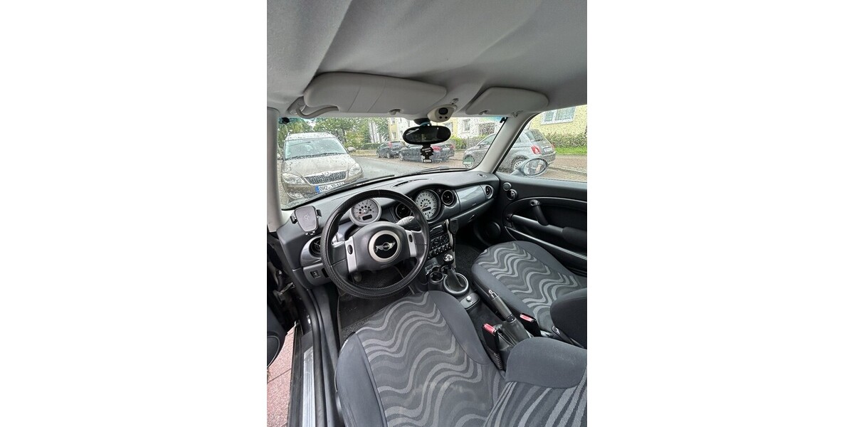 Mini mini one 248.000 km 2.000 &euro; Bremen 28195