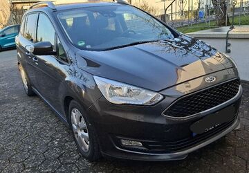 Ford Grand C-Max 59.000 km 10.600 &euro; Korbach 34497