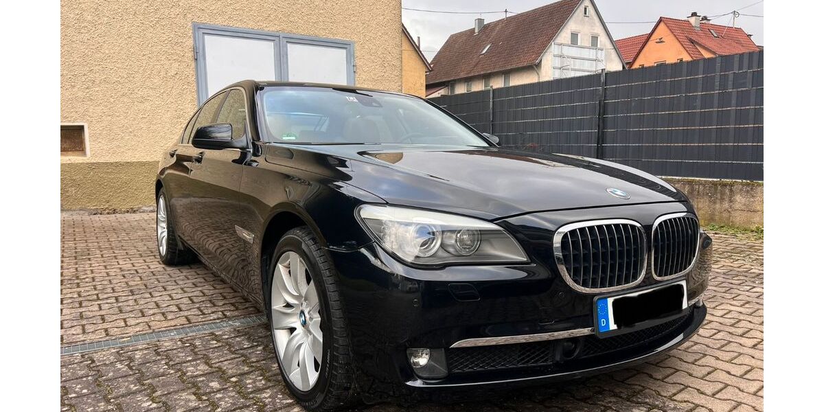 BMW 740 159.000 km 15.500 &euro; Heilbronn 74080