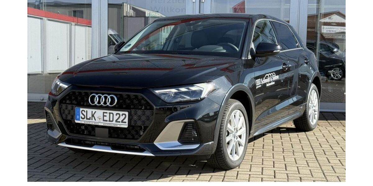 Audi A1 1.500 km 32.420 &euro; Aschersleben 06449
