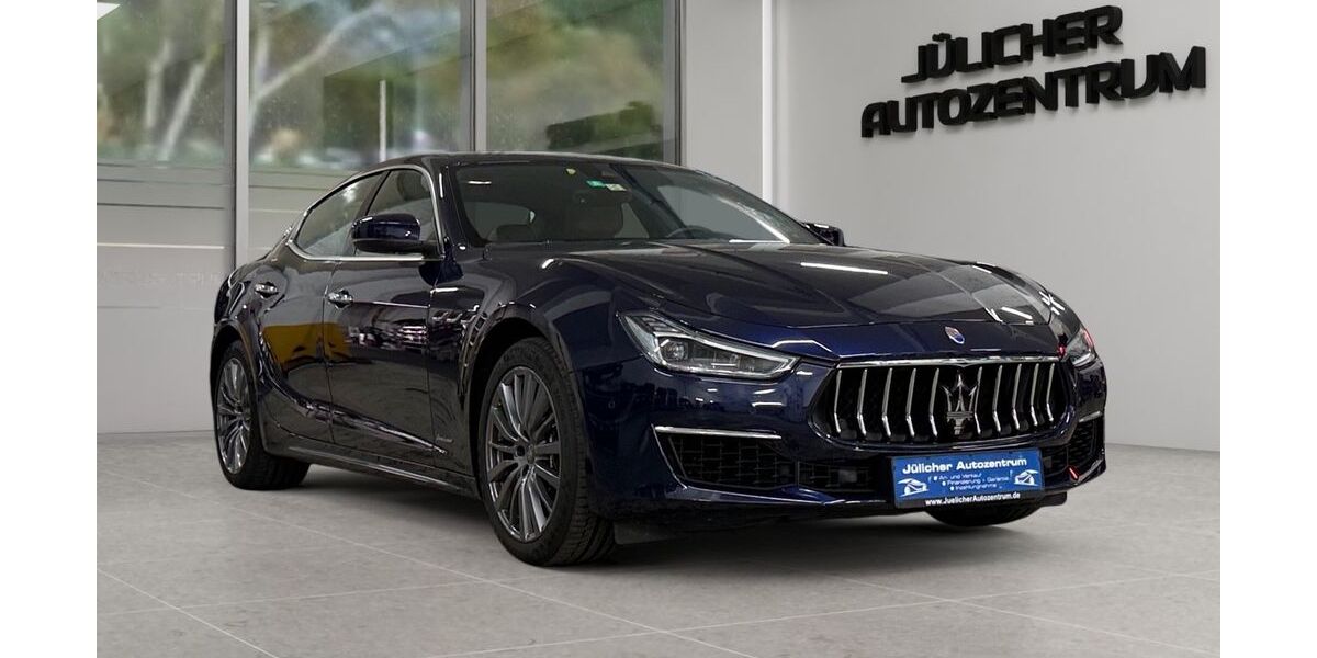Maserati Ghibli 110.000 km 29.490 &euro; Jülich 52428