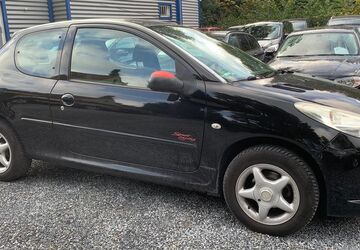 Peugeot 206 144.000 km 2.777 &euro; Detmold 32758