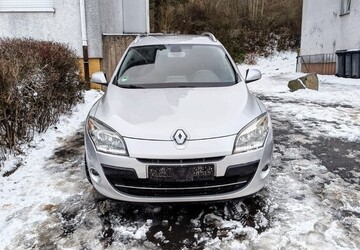 Renault Megane 213.000 km 1.800 &euro; Daun 54550