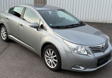 Toyota Avensis 299.000 km 2.990 &euro; Aachen 52066