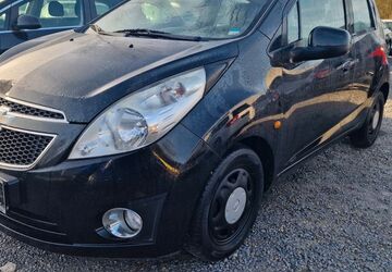 Chevrolet Spark 142.994 km 1.990 &euro; Soest 59494