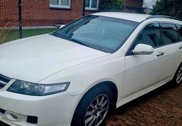 Honda Accord 303.000 km 2.800 &euro; Bremervörde 27432