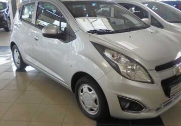 Chevrolet Spark 49.169 km 5.990 &euro; Hamburg 22043
