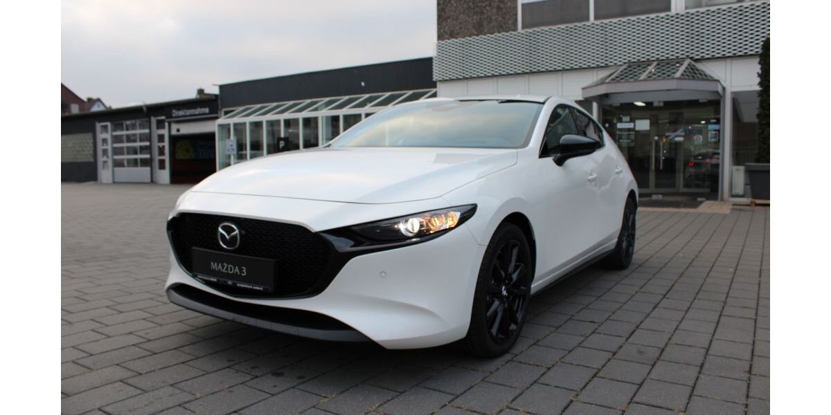 Mazda 3 8.426 km 22.990 &euro; Holzminden 37603