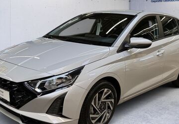 Hyundai i20 13.283 km 21.970 &euro; Weil am Rhein 79576